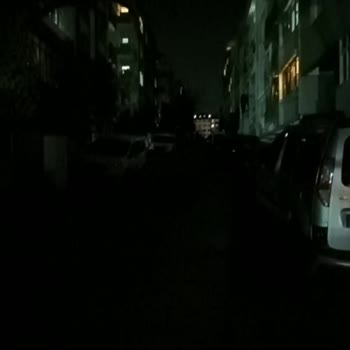 Avcılar’da Karanlıkta Kalan Sokak Lambalarına Kalıcı Çözüm İsteği