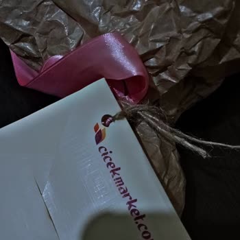 Yanlış Teslim Edilen Çiçek Ve Müşteri Hizmetine Ulaşılamıyor