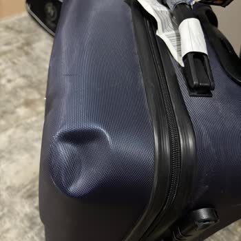 Ajet Uçuşunda Kırık Bagaj Ve Başvuru Numarası Oluşturulamaması