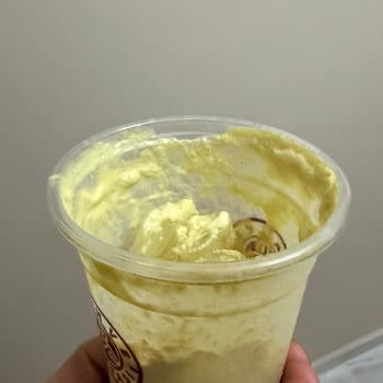 Mozaik Pastanın Bayatlığı Ve Gofrik Latte’lerde Aşırı Buz Şikayeti