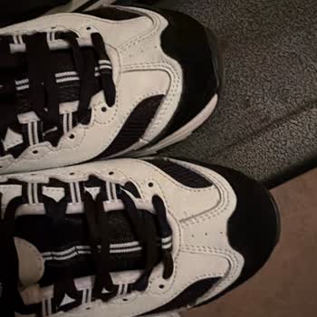 Uçarsneakers Ne Bir Cevap Geldi Ne Bir Dönüş Yapıldı