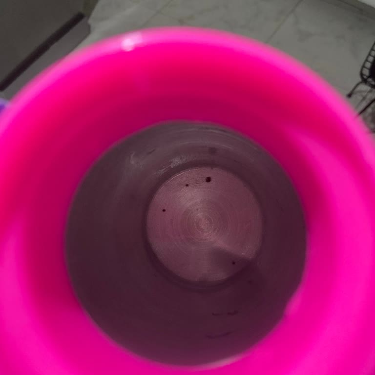 Kısa Sürede Paslanan Çelik Matara Sağlık Endişesi Ve Güven Sarsıntısı