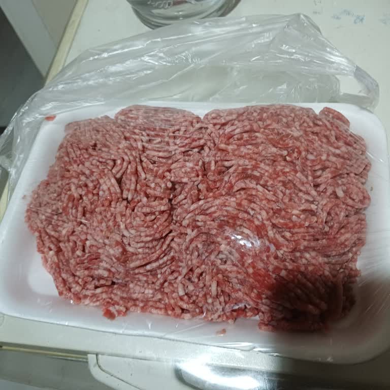 Kasapta Zorla Kıyma Satın Aldırılması Ve Kötü Personel Yaklaşımı