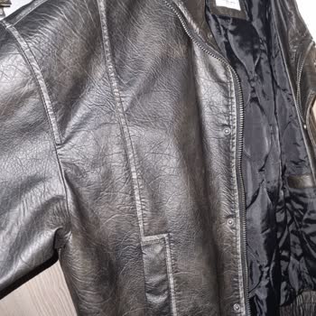 Bershka Bomber Deri Çeketin Renk Sızması Ve Sağlık Riski