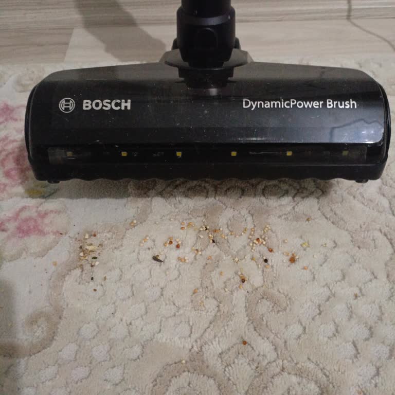 Bosch Unlimited 7 Dikey Süpürge Çekiş Sorunu Ve Toz Yayması