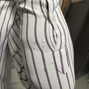 Sivas Soulmate Café’de Yıpranmış Sandalye Nedeniyle Gömleğim Yırtıldı Ve Çalışanlar Yardımcı Olmadı