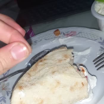 BİM Labnesinde Saç Teli: Hijyen Skandalı