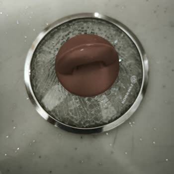 Korkmaz Çaydanlığın Kapağı Patladı