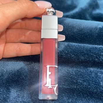 Dior Lip Maximizer Ambalajı Soyulması Kalite Şüphesi Yaratıyor