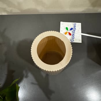 Yanlış Kişiye Bozulmuş Çiçek Teslimatı Ve Özel Günüm Bozuldu