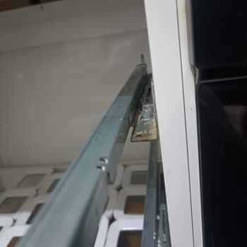 Samet Çekmece Mekanizmalarında Kırılan Parçalar Ve Kapanmama Sorunu