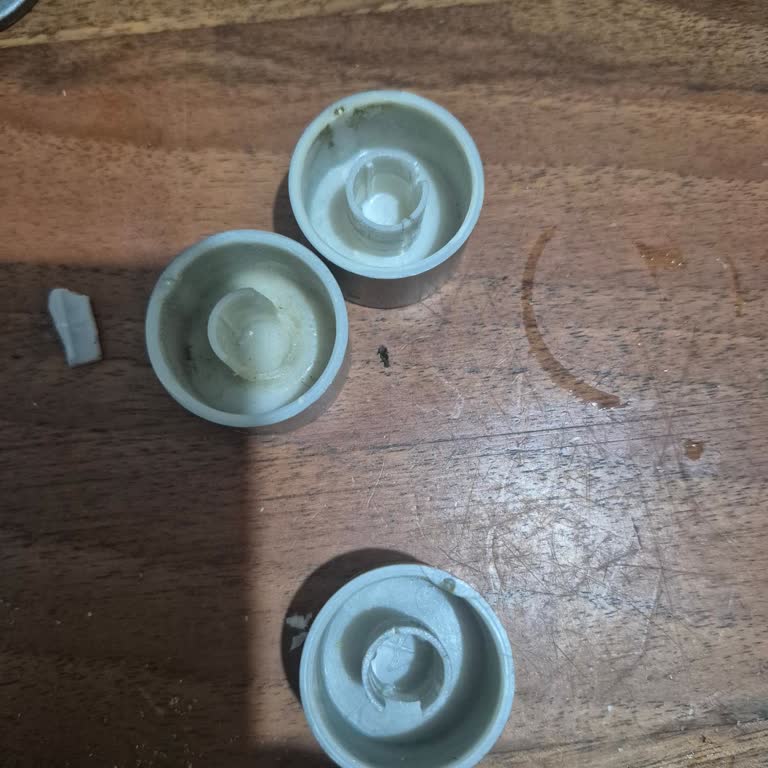 Simfer 3500-D Model Ankastre Fırının Düğme Parçası İçin Cevap Bekleniyor