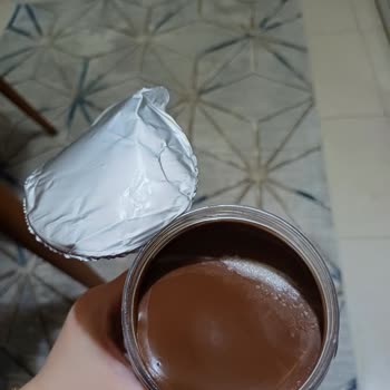 Ülker Çokokrem'de Görülen Beyazımsı Oluşum Nedeniyle Ürün İadesi Ve Açıklama Talebi