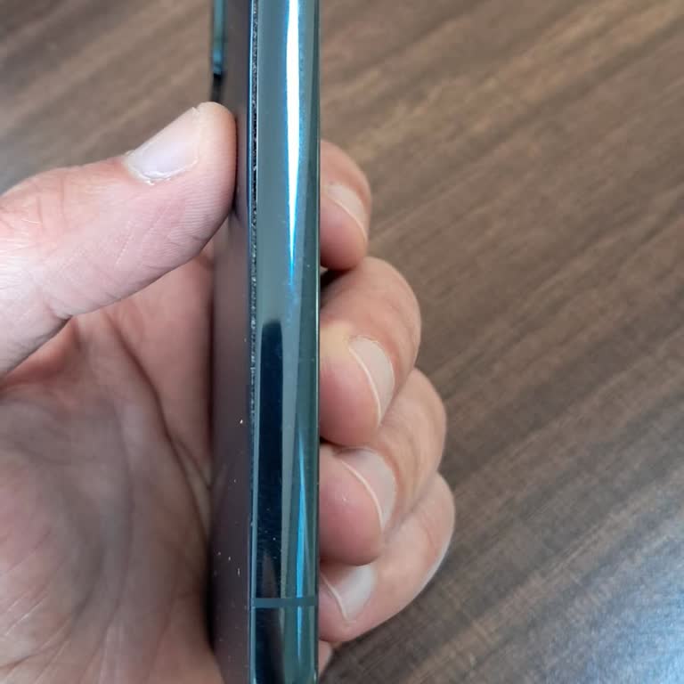 Vatan Bilgisayar'dan Samsung Galaxy S22 Batarya Şişmesi Ve Ücretsiz Değişim Talebi