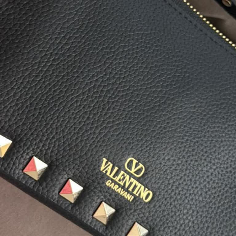 Kremlin Co'dan Alınan Çanta Yanlış Ürün Ve İade Reddine Karşı Şikayet