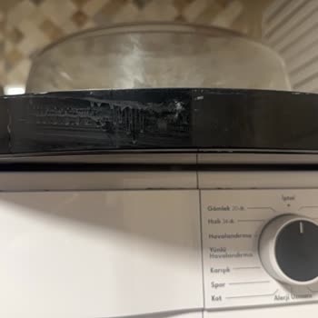 Ek Garantili Vestel Çamaşır Makinesinde Kapak Menteşesi Ücret Talebi Garanti Dışı