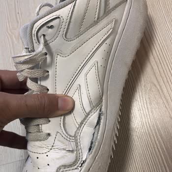 Ayakkabının Yanları Açıldı, Topuk Deforme Oldu, Kullanıcı Hatası Olarak Reddedildi