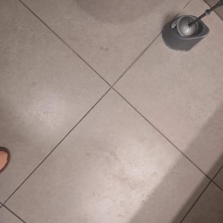 Hijyenik Olmayan Hastane Ortamı Ve İlgisiz Personel Yaklaşımı