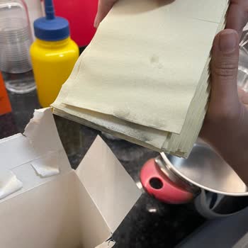 Küflü Lazanya Üzerine Cevapsız Şikayet Ve Açıklama Talebi