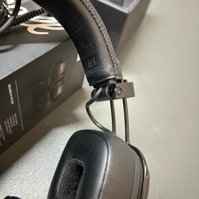 Garanti Kapsamındaki Marshall Kulaklıkta Ücretsiz Tamir Talebi