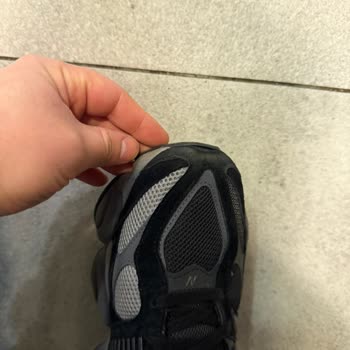 Açılan Ayakkabıya Değişim İstememe Rağmen Sadece İade Teklifi