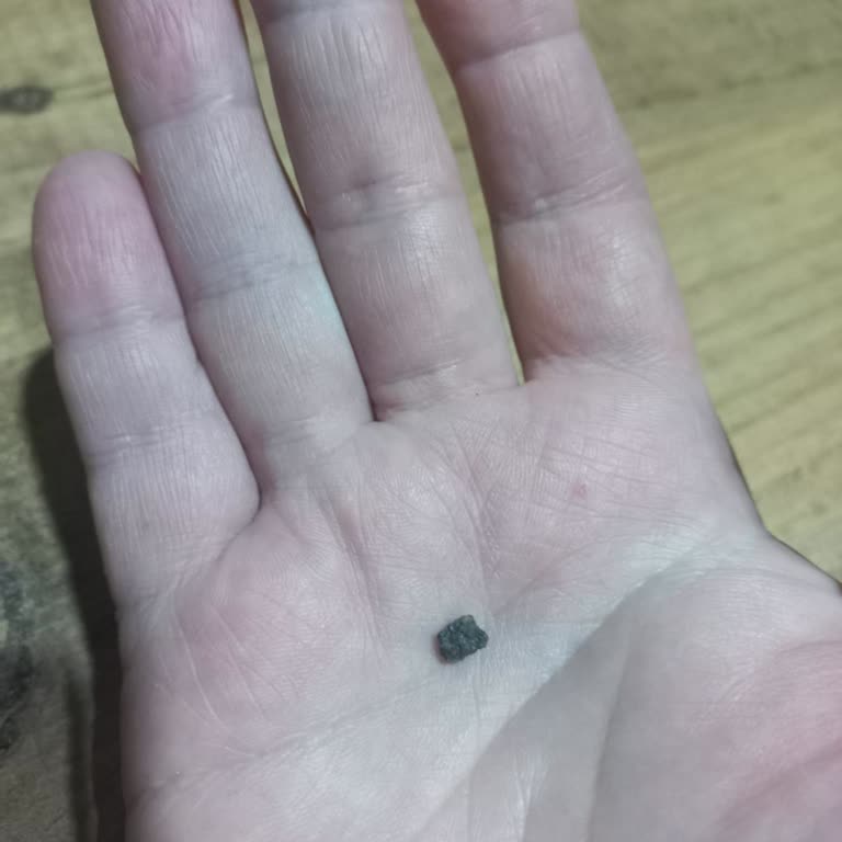 Seren Antep Fıstıklı Helva İçinde Taş Çıktı, Sağlık Ve Güvenlik Endişesi