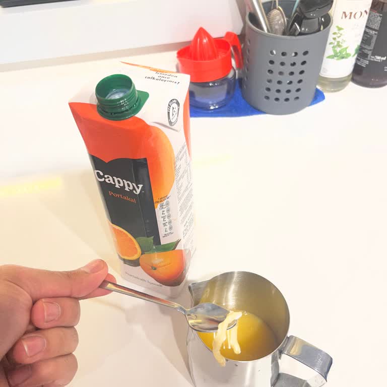 Cappy Portakal İçeceğinde Yabancı Cisim Ve Sağlık Endişesi