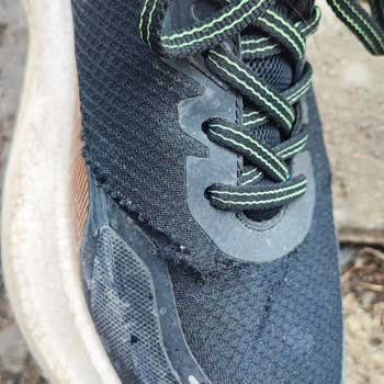 FLO Ayakkabı Kısa Sürede Deforme Olan Ayakkabı Kullanıcı Hatası Olarak Reddi Kabul Edilemez