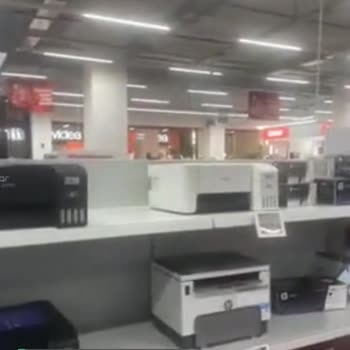 Media Markt'ta İlgisizlik, Müşteri 15 Dakika Boyunca Bekletilmez Üzücü!