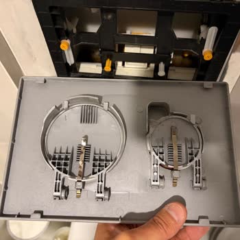 S**** Rezervuar Kapağındaki Kırık Buton Ve Dayanıklılık Sorunu