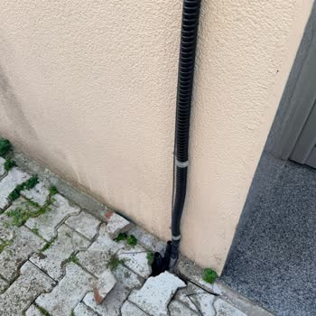 Türk Telekom'un Yanlış Fiber Kablo Kurulumu Görüntü Kirliliği Ve Parazit Riski Oluşturuyor