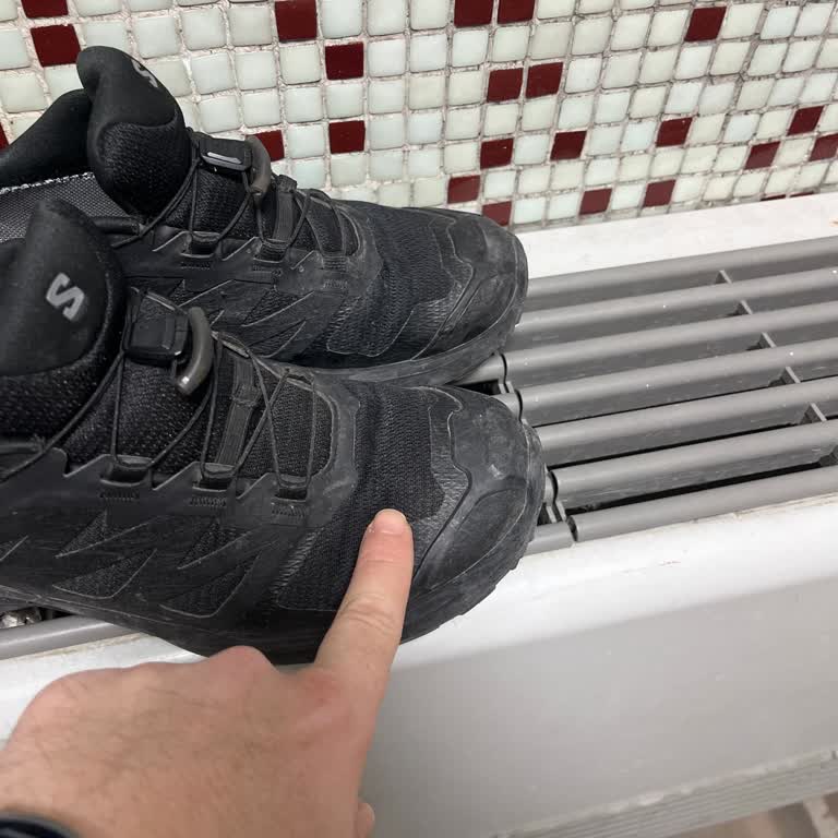 Salomon Gore-Tex Ayakkabım Su Geçiriyor, Ürün Hatası Bekliyorum