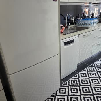 Bosch Buzdolabımda Paslanma Üretim Kusuru Olarak Reddedildi Ve Ücretsiz Değişim Talep Ediyorum