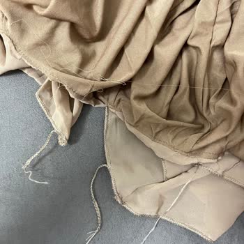 Kübra Aydın Tesettür Giyim Firmasından İade Reddi ve Kalitesiz Ürün Şikayeti