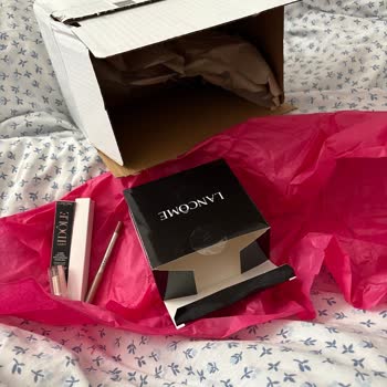 Lancôme Trendyol Setinde Makyaj Çantası Eksik, Hemen Gönderilmesi Gerekiyor