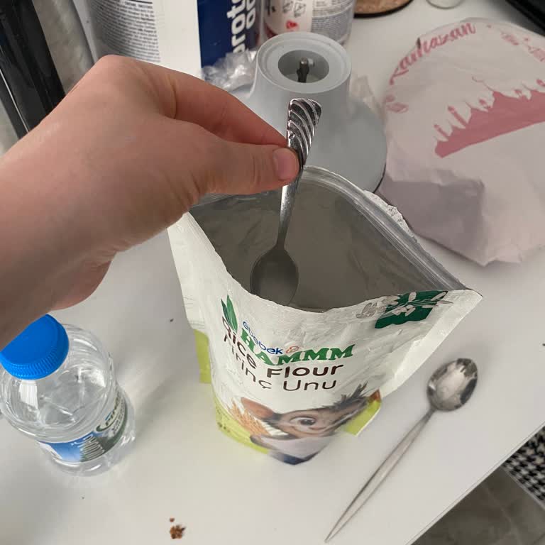 E-Bebek Organik Un Paketi İçinde Kaşık Bulunması Güveni Sarsıyor