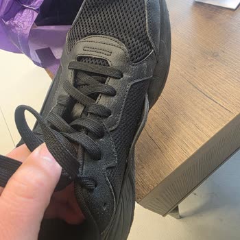 Ayıplı Ayakkabının Dikişleri Açıldı Ve Fatura Onayı Olmadan İade İmkânı Yok