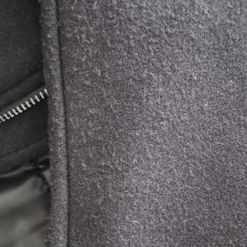 Kullanılmış Ceket Ve Yanlış Beden Pantolon Gönderildi