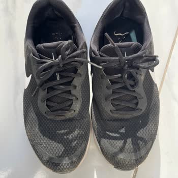 Nike Koşu Ayakkabısında Kısa Sürede Topuk Kırılması Ve File Deformasyonu, Değişim Ve İade Talebi