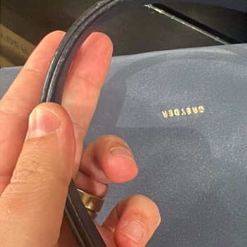 Deri Çantamın Hızlı Bozulması Ve Özensiz Tamir Sonrası Değişim Talebim Reddedildi