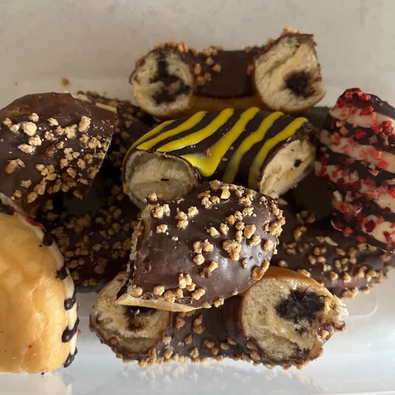 Ürünün Soğuk Ve Kötü Kokması, Mide Bulantısı Ve Müşteri Hizmetinde Kaba Davranış