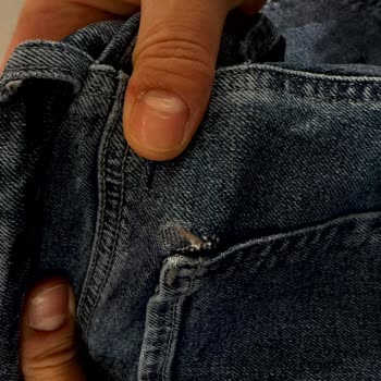 Mavi Pantolon Cep Yırtılması Üretim Hatası Nedeniyle Değişim Talebi