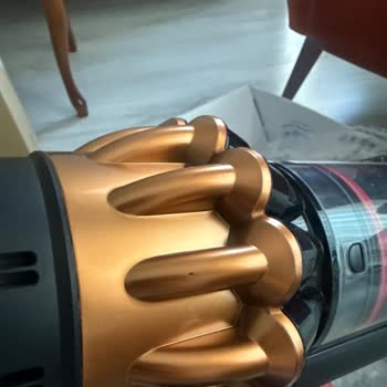 Ayıplı Dyson Süpürge Ve Servis Sonrası Hasarlı Ürün İade Talebi