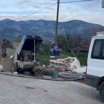 Türk Telekom Direği Kaldırılmadığı İçin İnşaatım Gecikiyor Ve Risk Altında