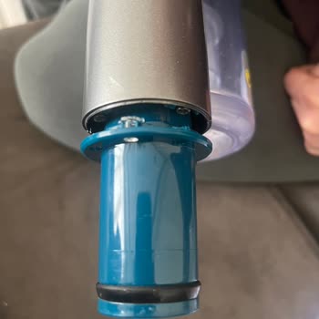 Philips 8000 Süpürge Boru Bağlantısı Kırıldı, Satıcı Yanıt Vermedi, İade Talep Ediyorum