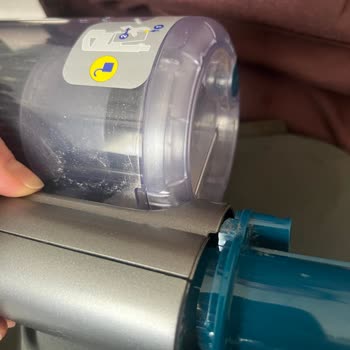 Philips 8000 Süpürge Boru Bağlantısı Kırıldı, Satıcı Yanıt Vermedi, İade Talep Ediyorum