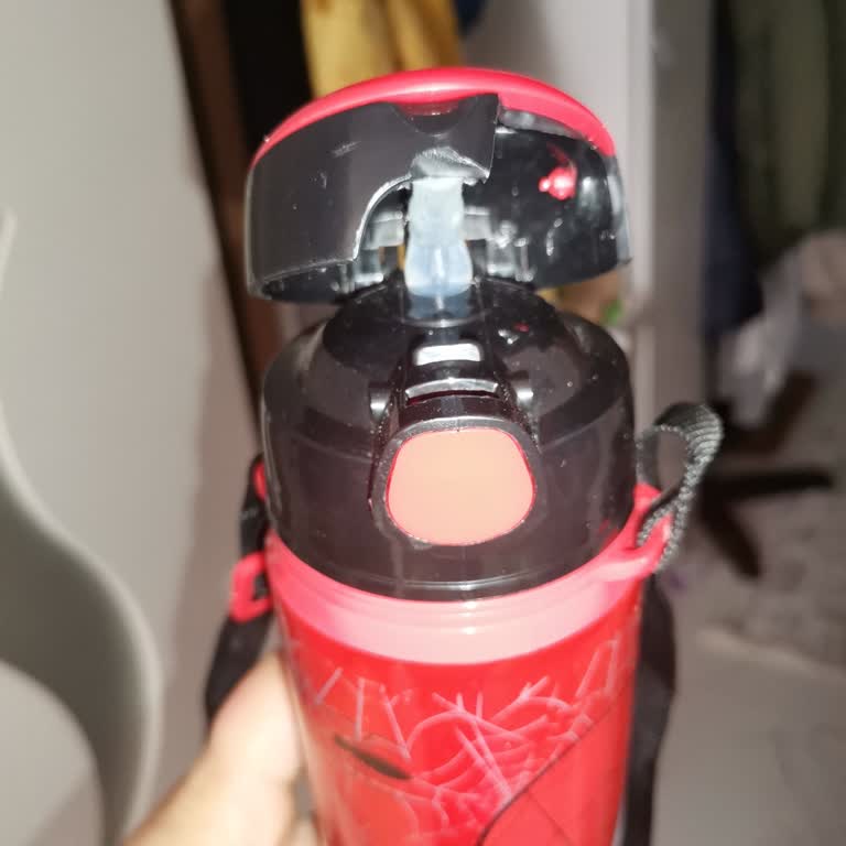 Kırılan Alüminyum Suluk Kapağı Ve Yedek Parça Bulunamaması