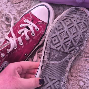 Kusurlu Converse Chuck 70 Ayakkabının İadesi İçin Talep