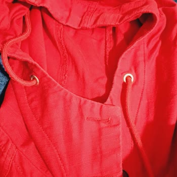 Mavi Cekette Renk Solması Ve Kol Aşınması, 2 Ayda Değişim Talebi