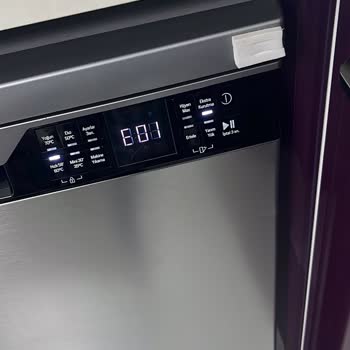 Arçelik 6444 Model Bulaşık Makinesinde E01 Hatası, Garanti Kapsamında Değişim İsteği